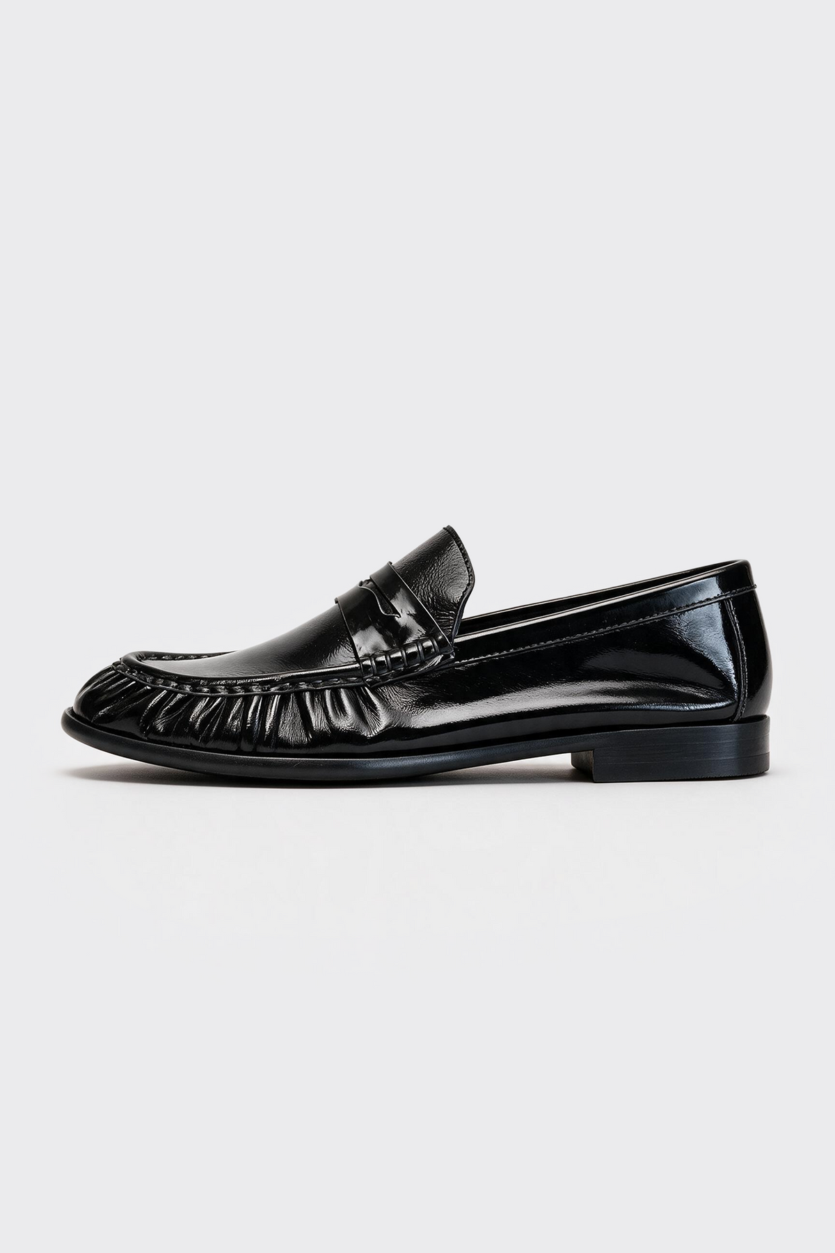 %100 Deri Büzgülü Loafer