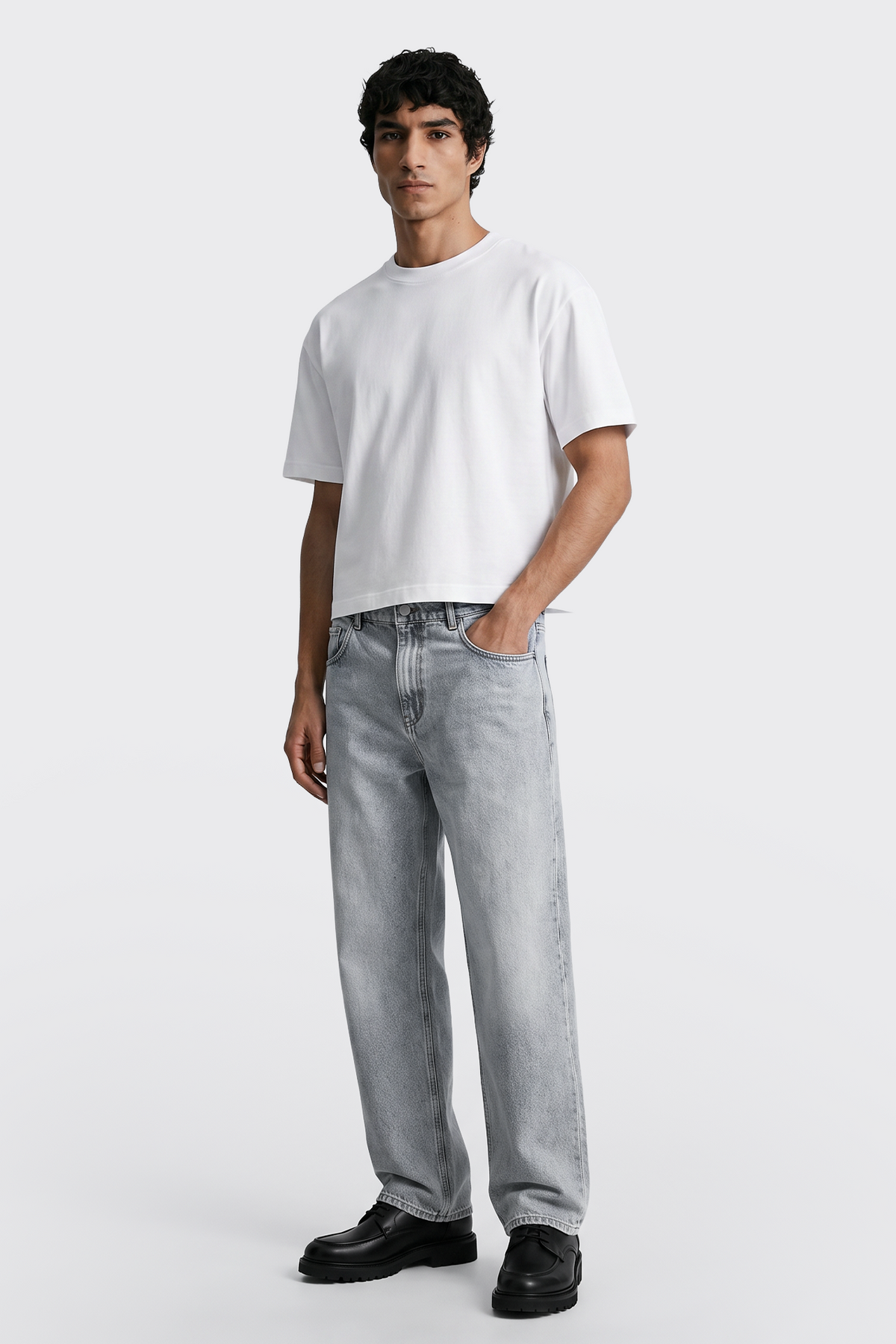 Relaxed Fit Açık Gri Kot Pantolon