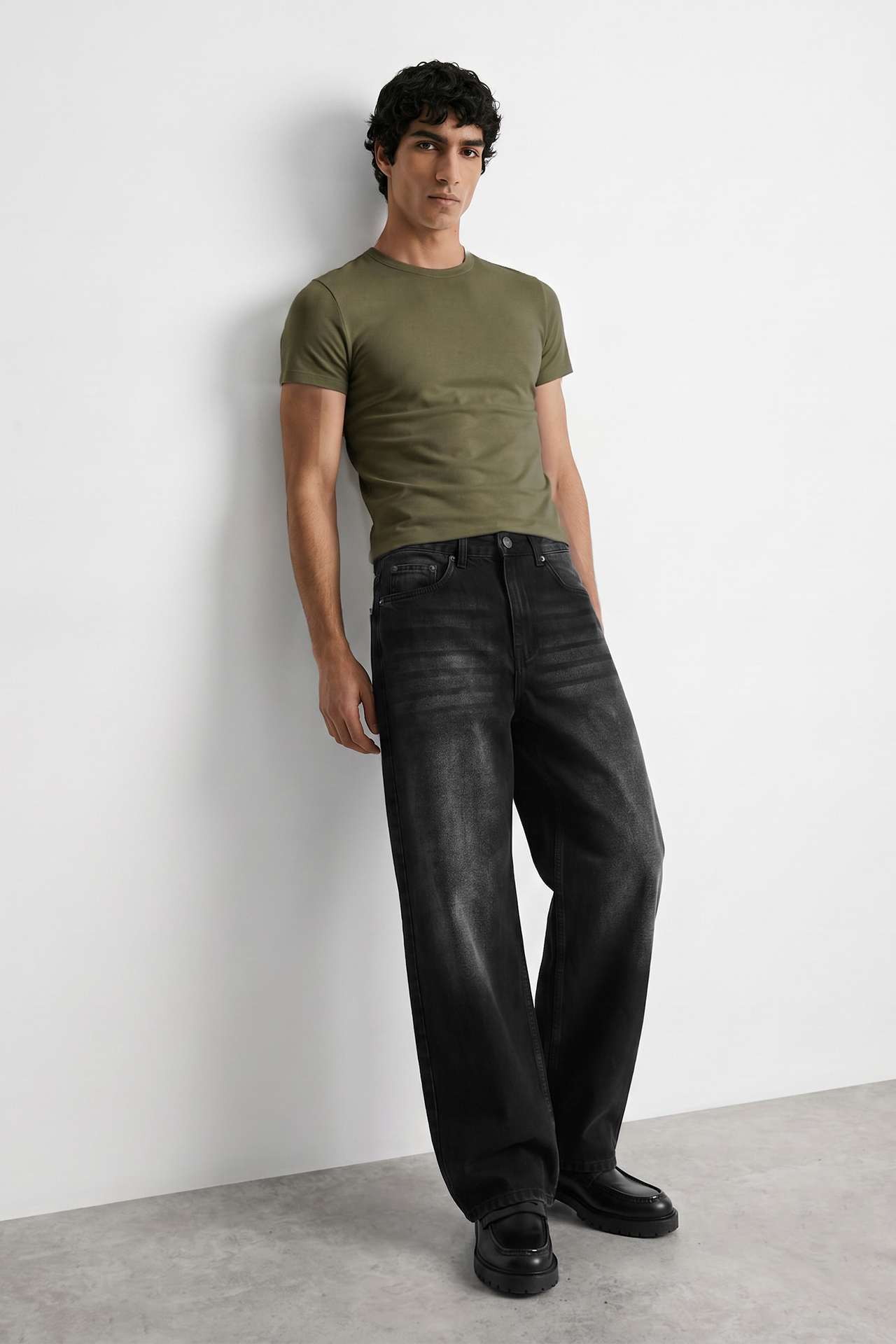 Straight Fit Geniş Paça Tokyo Jeans