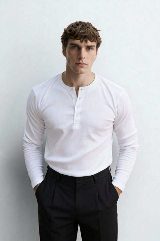 Henley Yaka Düğmeli Dar Kesim Uzun Kollu Tişört