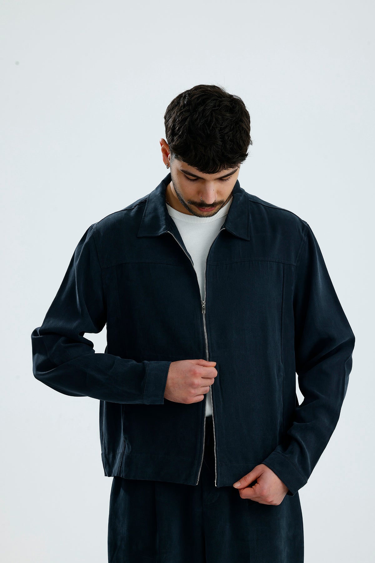 Mevsimlik Çift Fermuarlı Premium Modal Kumaş Ceket