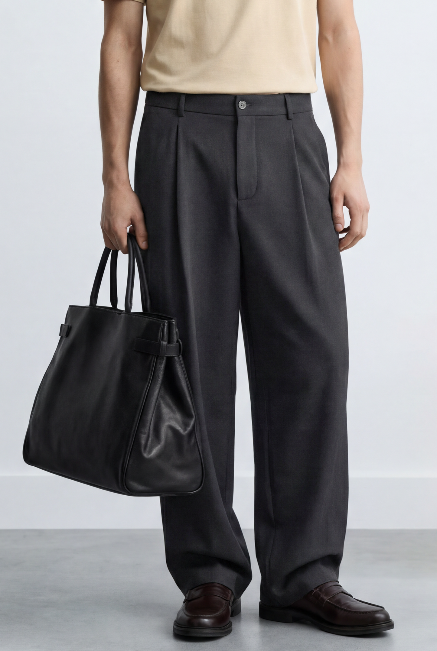 Iconic Tek Pileli Relaxed Fit Kumaş Pantolon