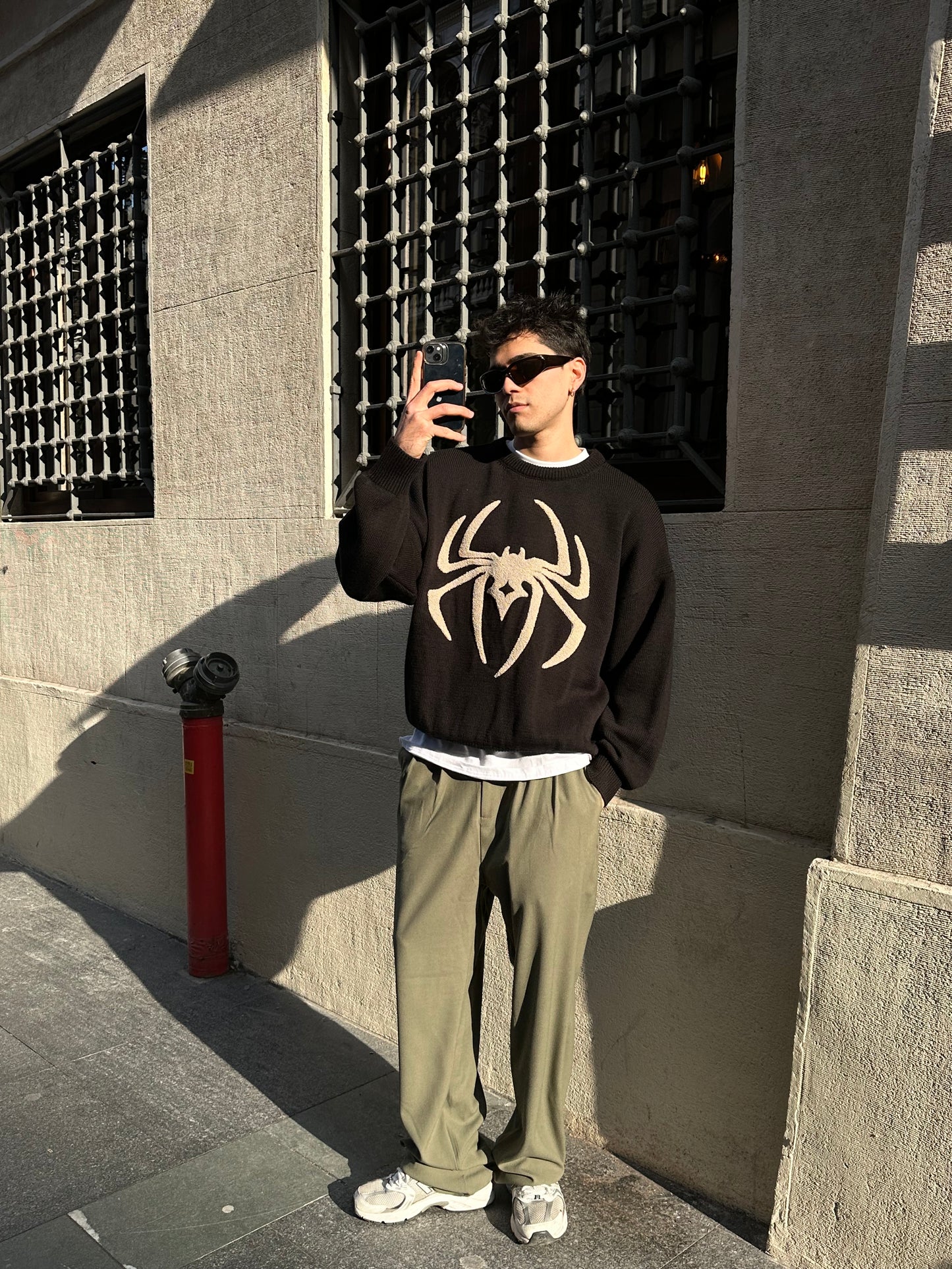 Spider Detay Siyah Triko Kazak