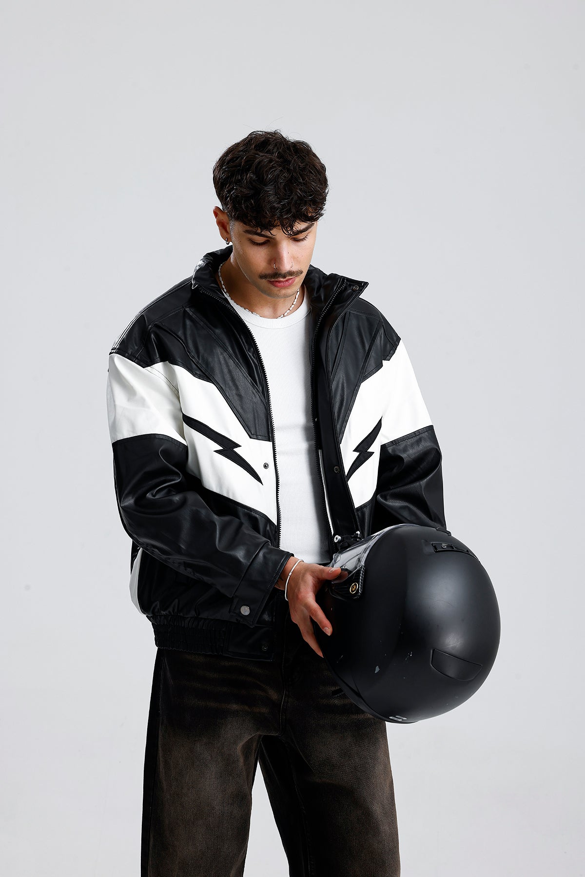 Şimşek Desen Oversize Siyah Deri Ceket