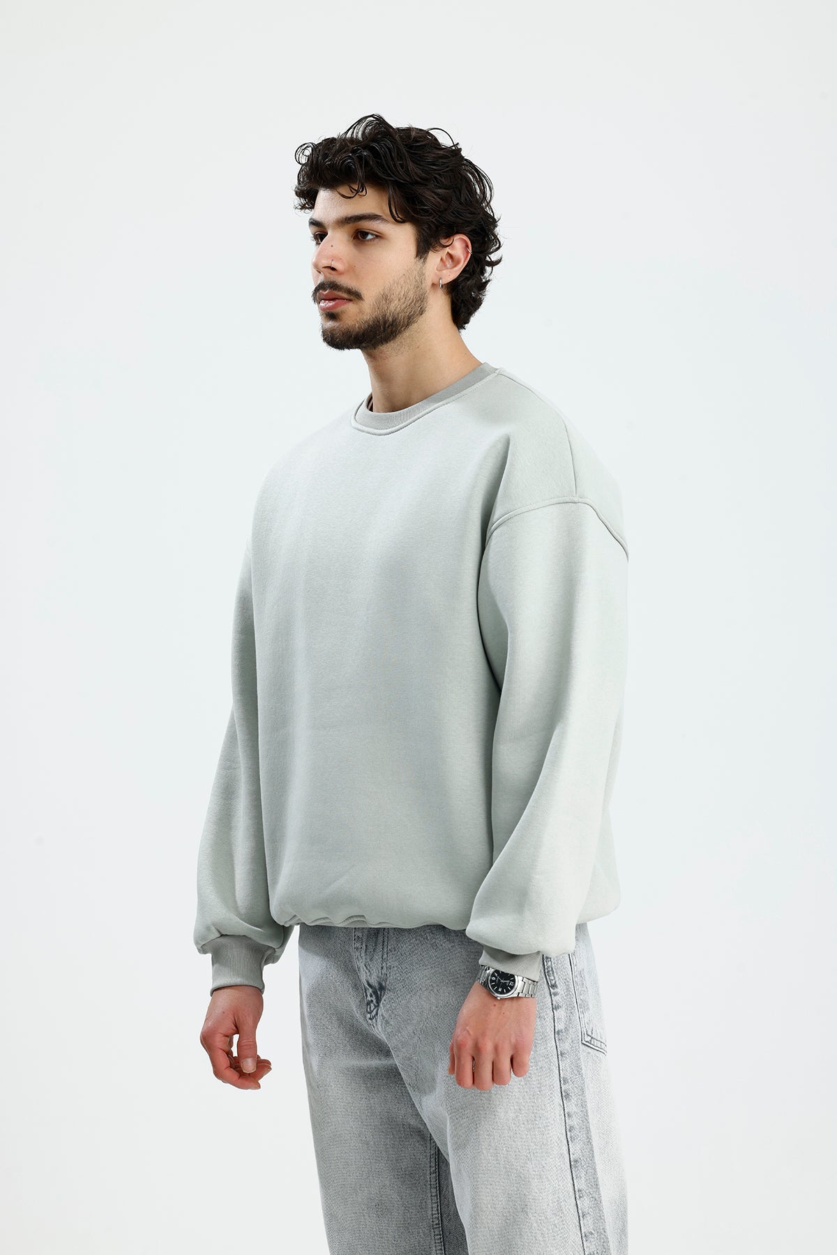 Basic Bisiklet Yaka Oversize Sweatshirt