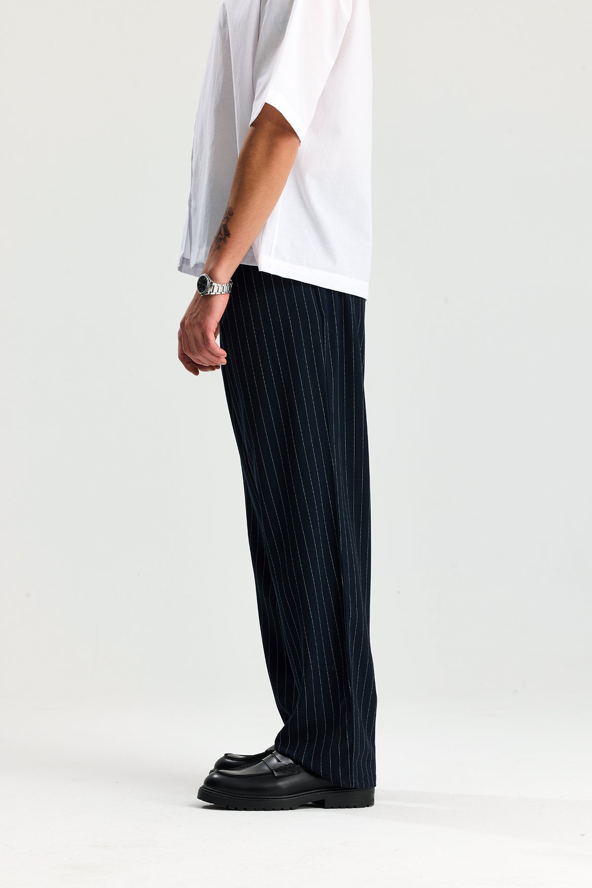 Beyaz Çizgili Baggy Fit Kumaş Pantolon