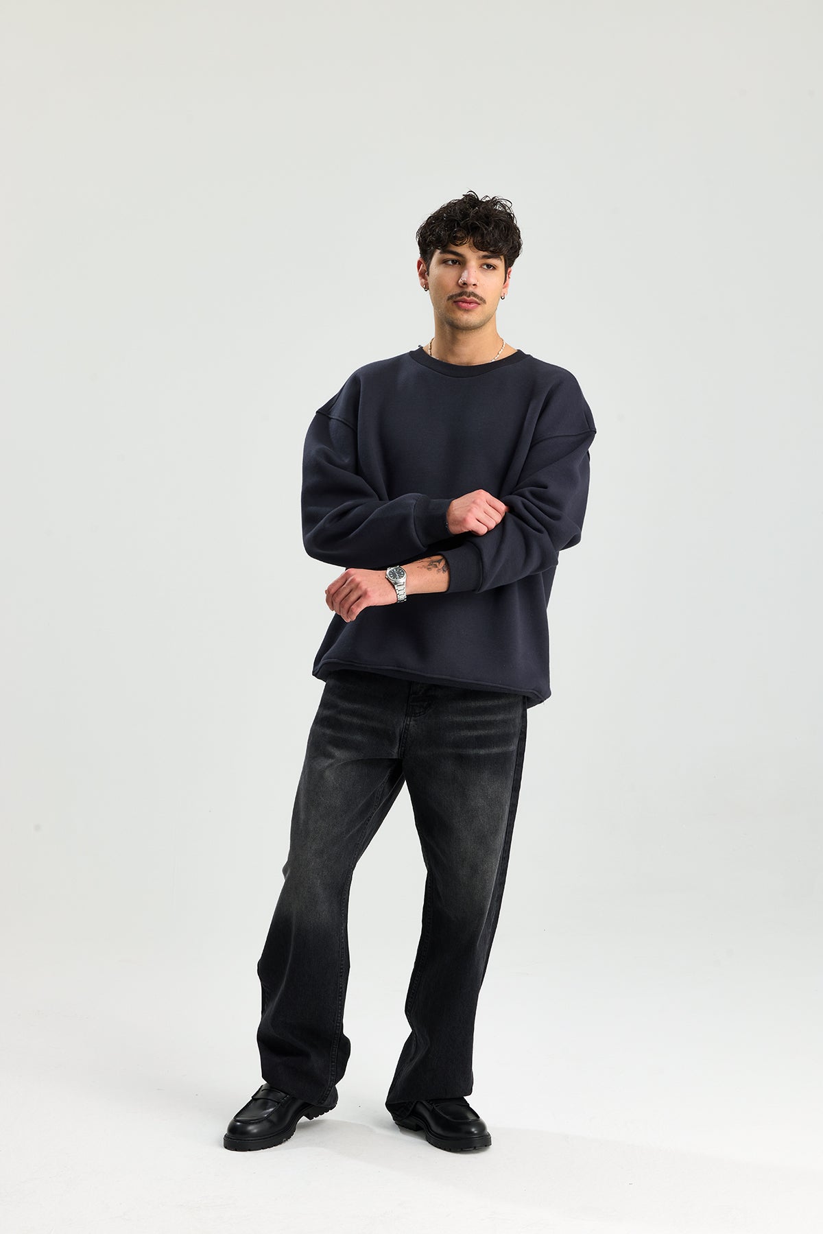 Basic Bisiklet Yaka Oversize Sweatshirt