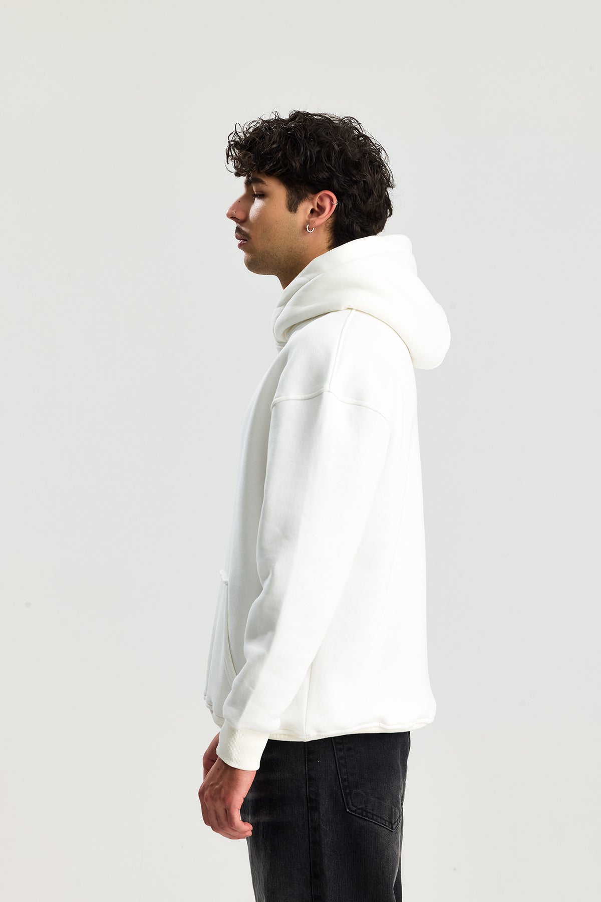 Basic Kapüşonlu Oversize Sweatshirt