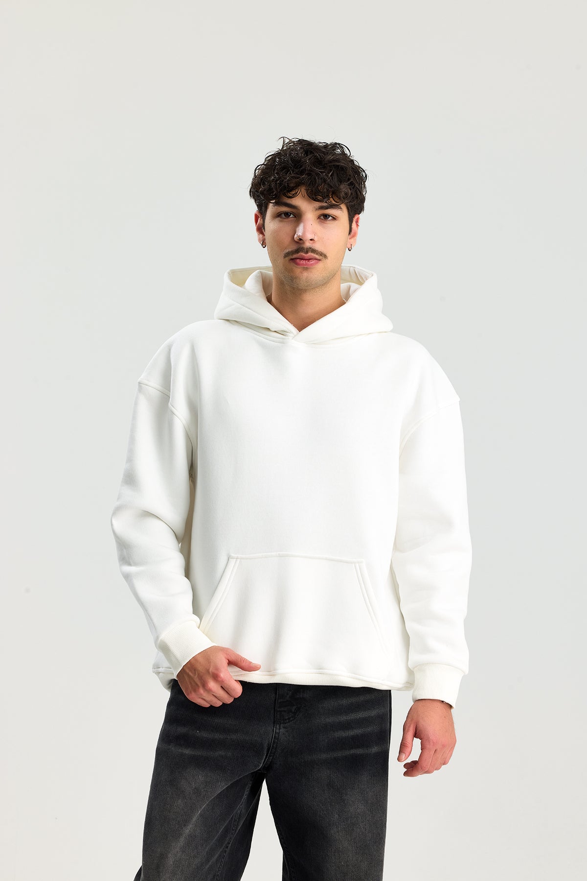 Basic Kapüşonlu Oversize Sweatshirt
