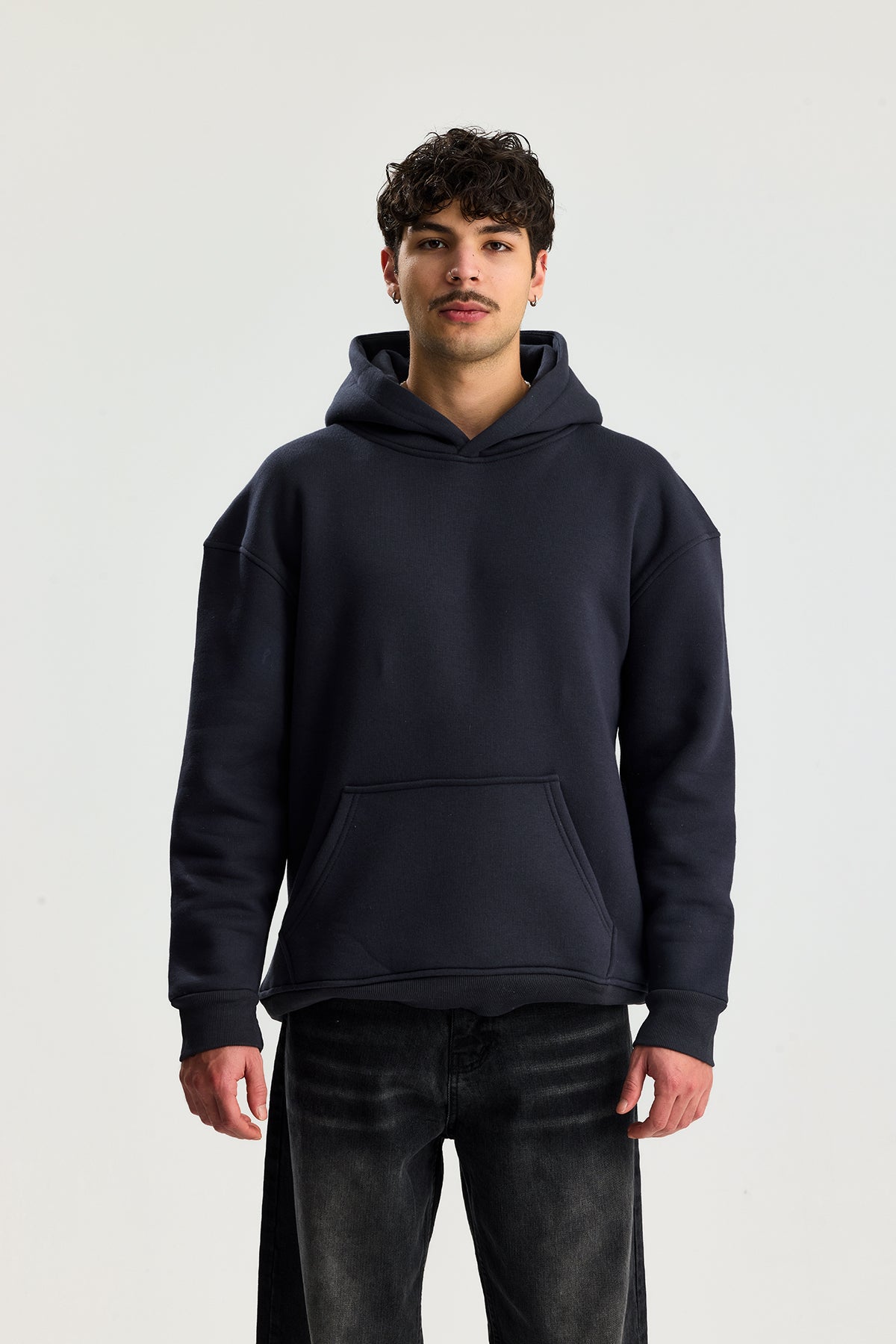 Basic Kapüşonlu Oversize Sweatshirt