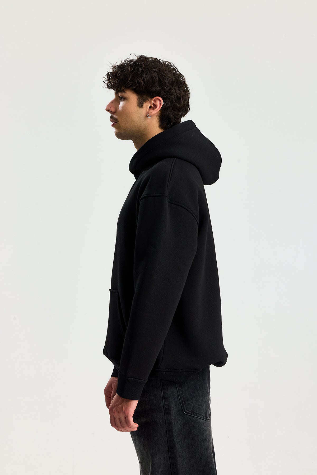 Basic Kapüşonlu Oversize Sweatshirt