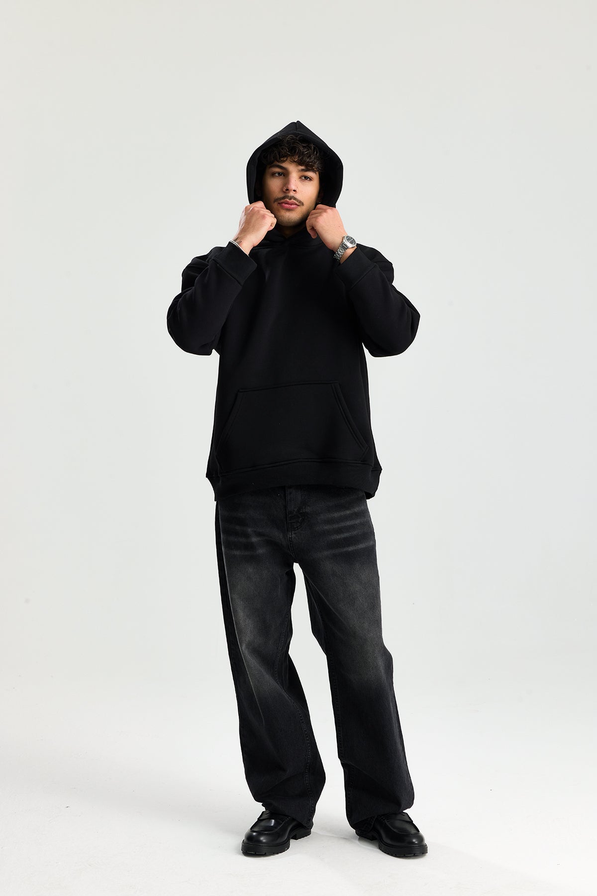 Basic Kapüşonlu Oversize Sweatshirt
