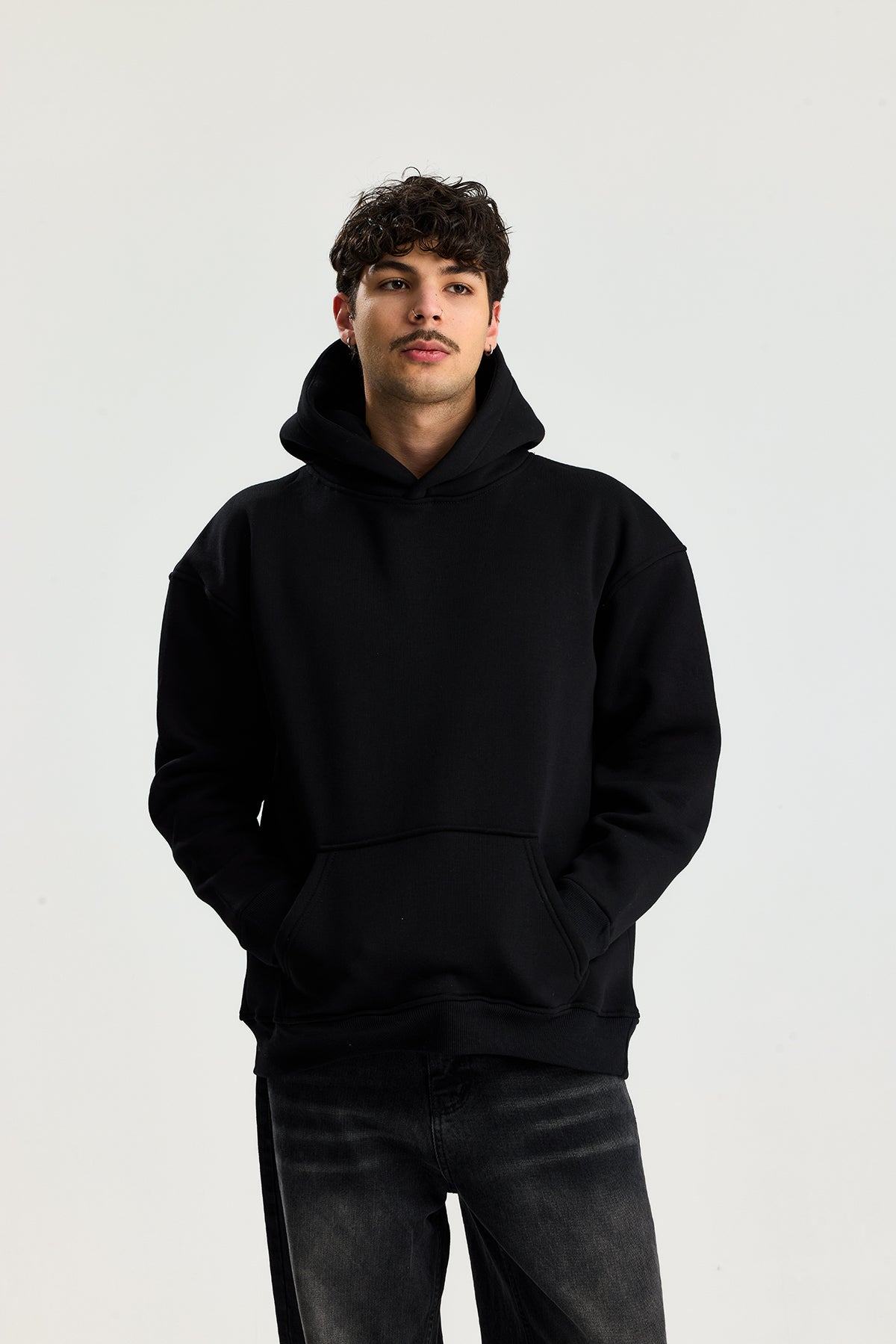 Basic Kapüşonlu Oversize Sweatshirt