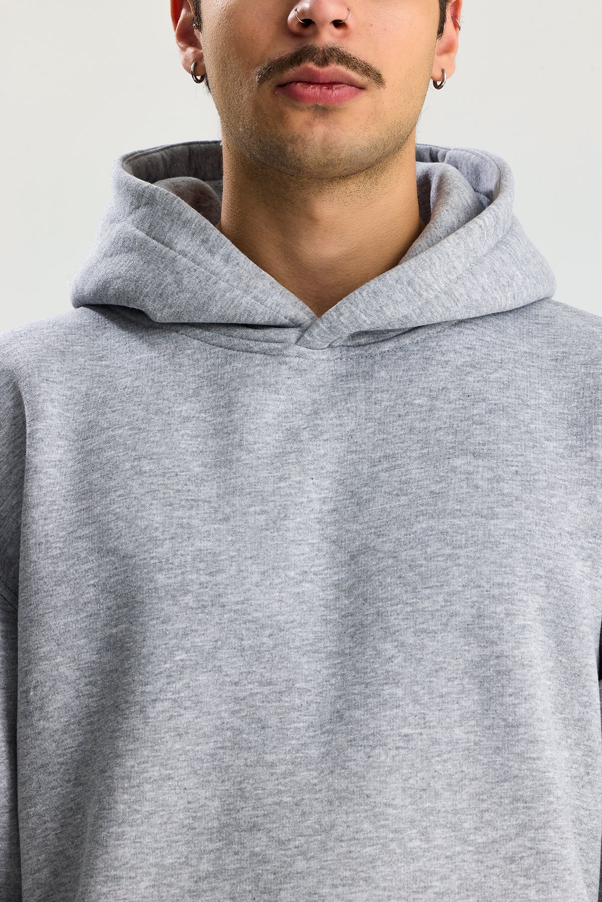 Basic Kapüşonlu Oversize Sweatshirt