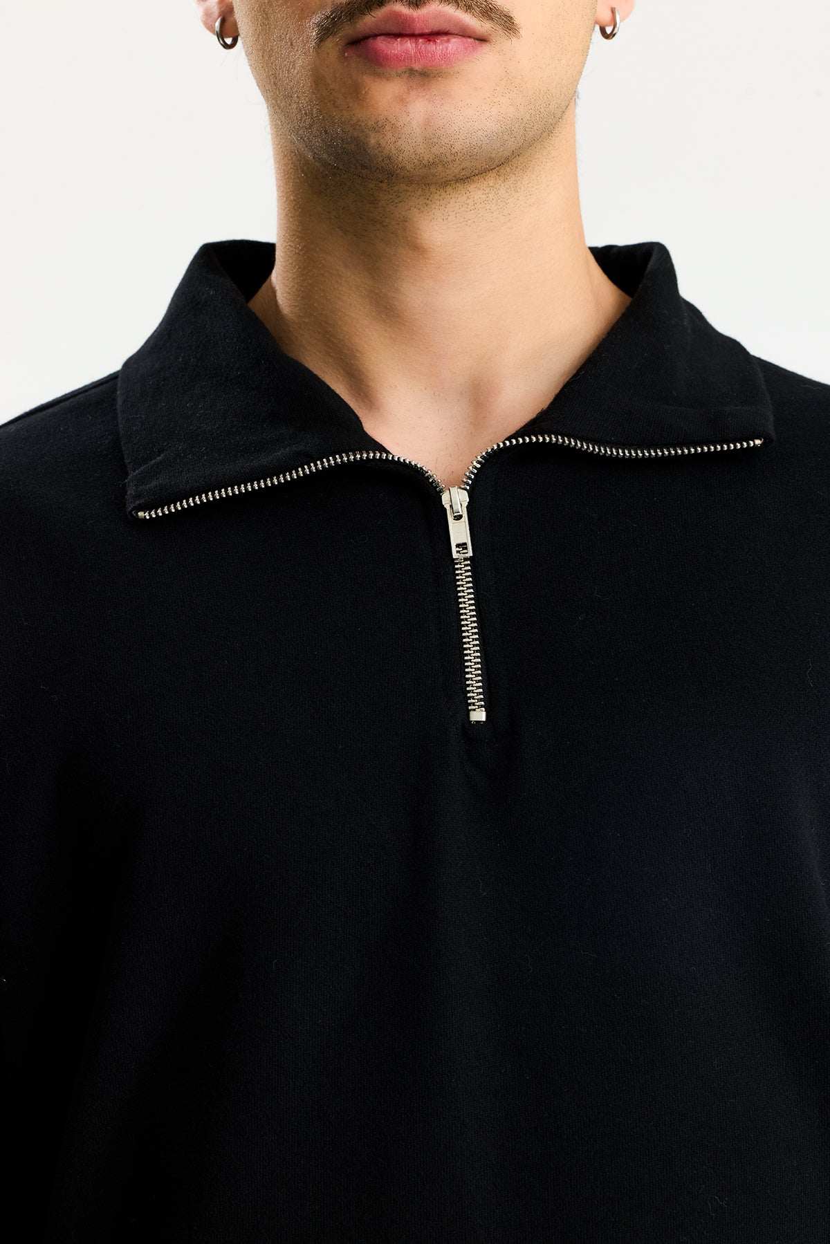 Basic Fermuarlı Yaka Sweatshirt