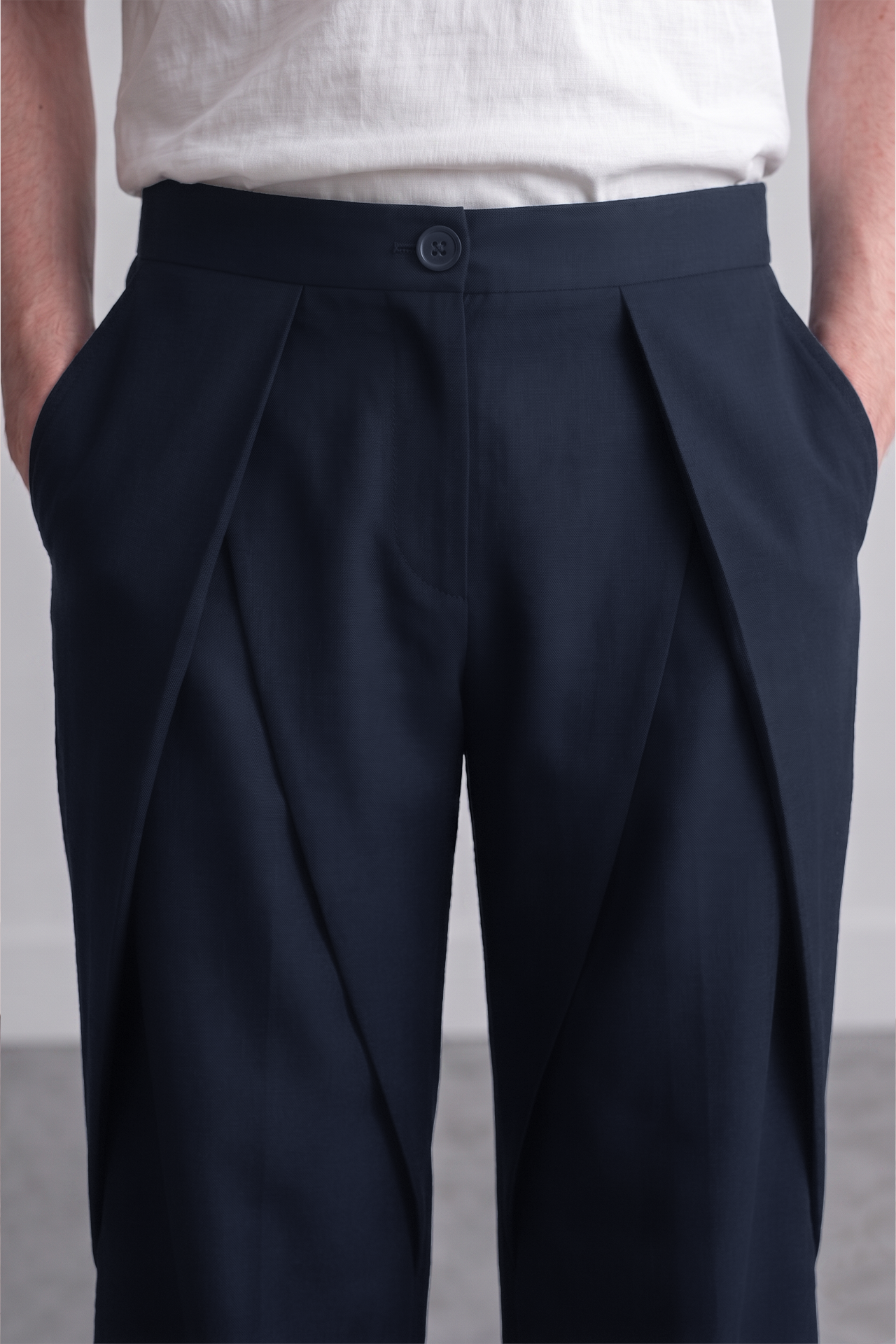 Double Çapraz Pile Relaxed Fit Kumaş Pantolon
