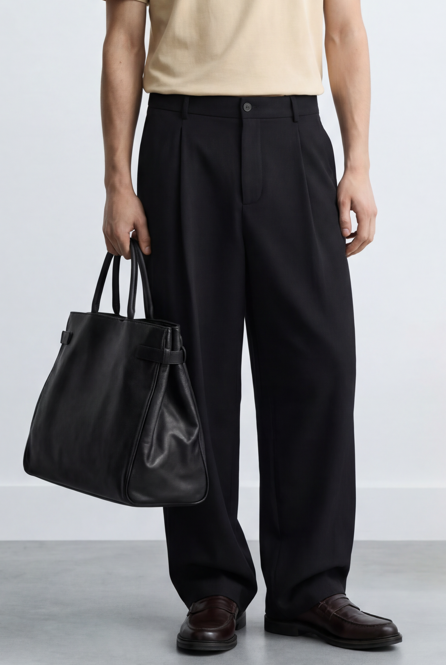Iconic Tek Pileli Relaxed Fit Kumaş Pantolon